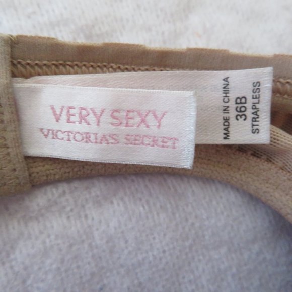 VICTORIA'S SECRET BRA PUSH UP - Picture 2 of 4